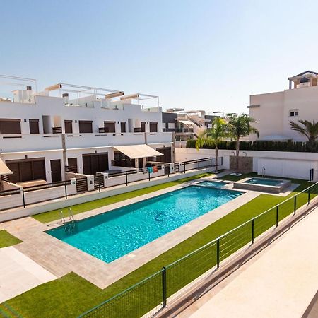 Bahia Homes Torrevieja Bagian luar foto