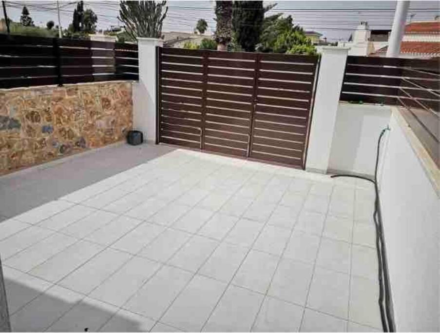 Bahia Homes Torrevieja Bagian luar foto