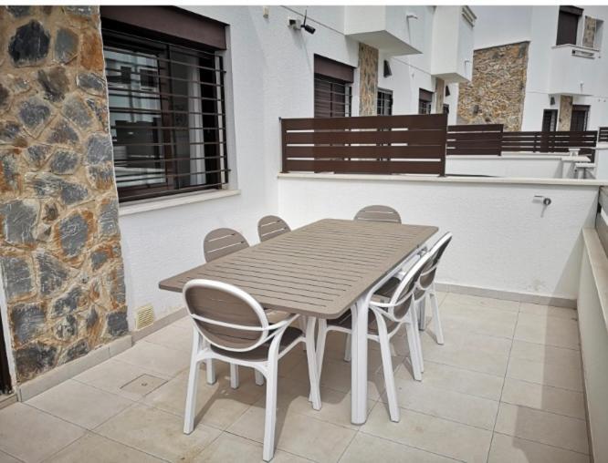Bahia Homes Torrevieja Bagian luar foto