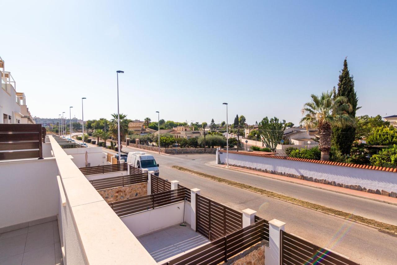 Bahia Homes Torrevieja Bagian luar foto