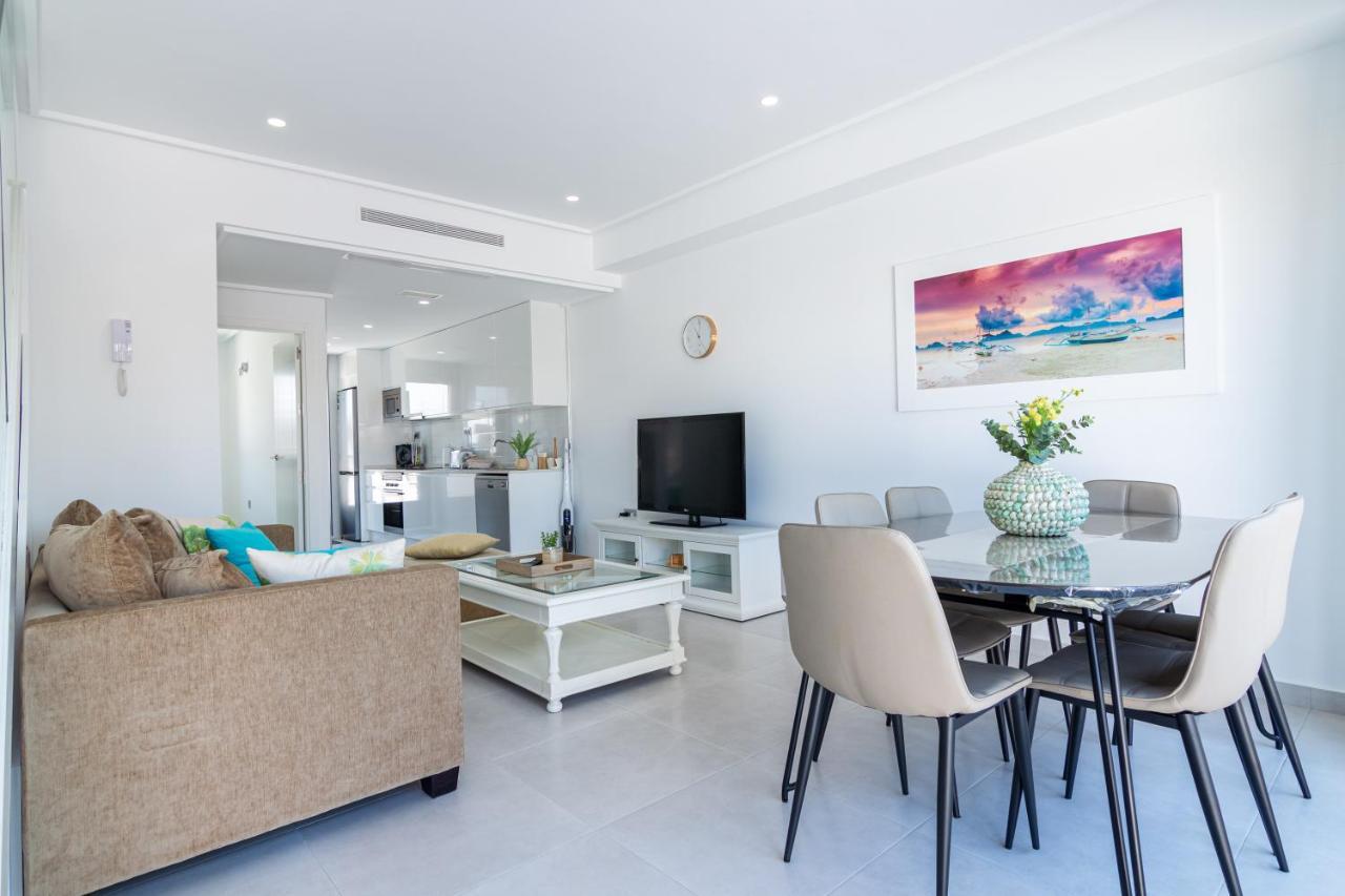 Bahia Homes Torrevieja Bagian luar foto