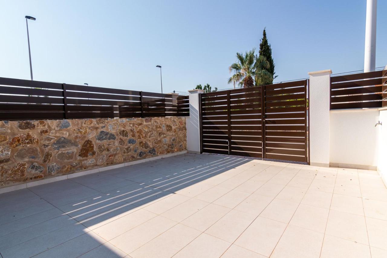 Bahia Homes Torrevieja Bagian luar foto