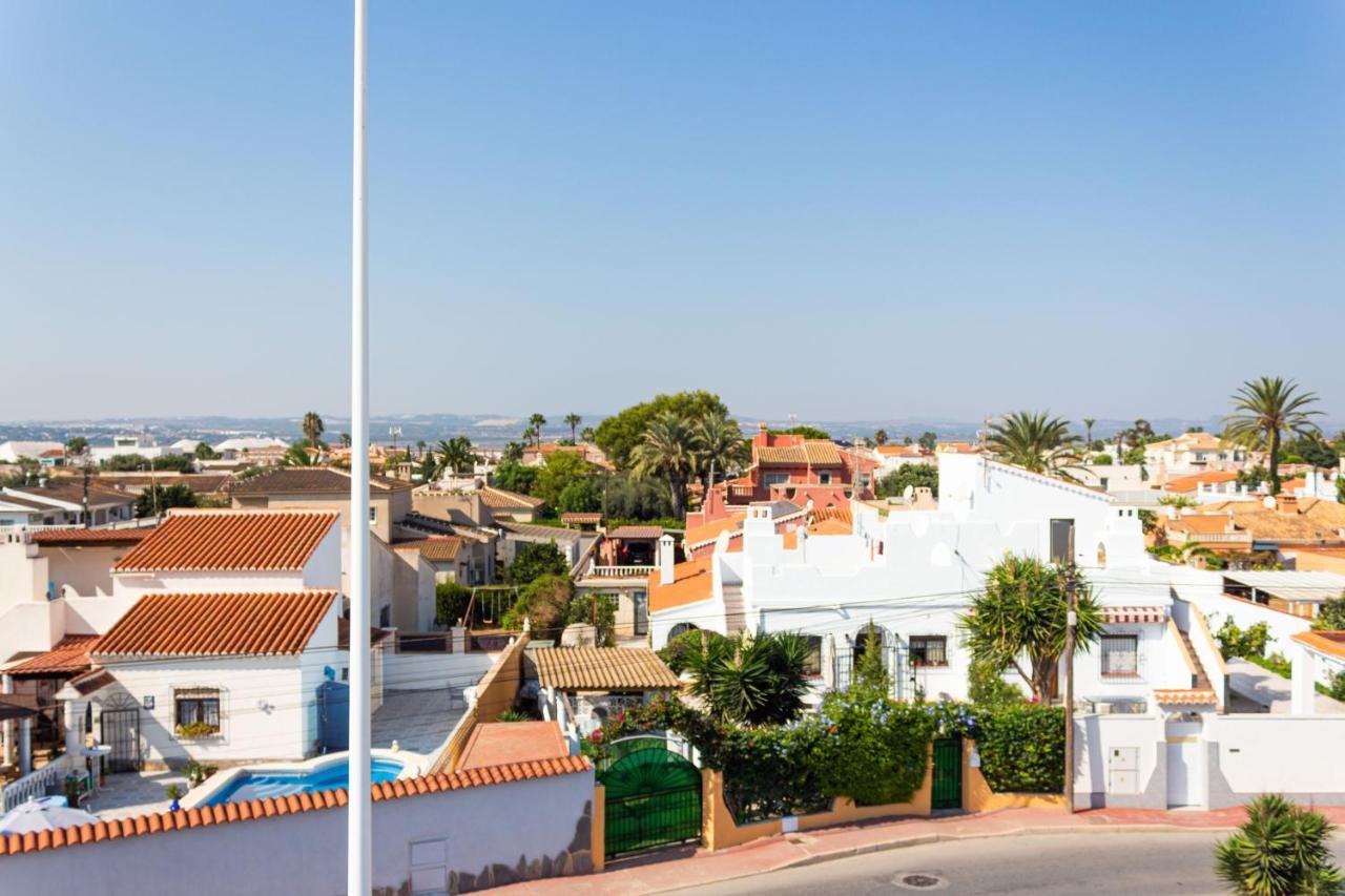 Bahia Homes Torrevieja Bagian luar foto