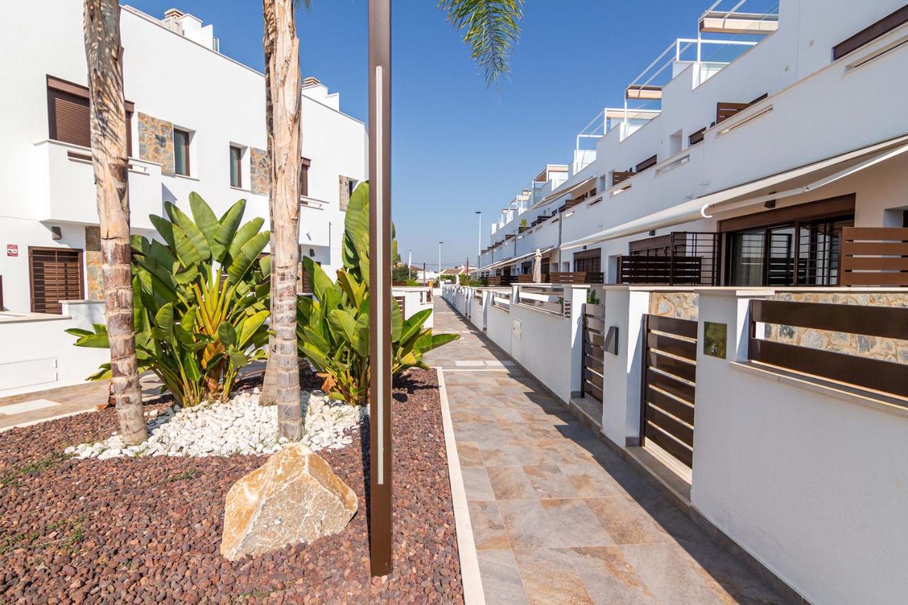 Bahia Homes Torrevieja Bagian luar foto