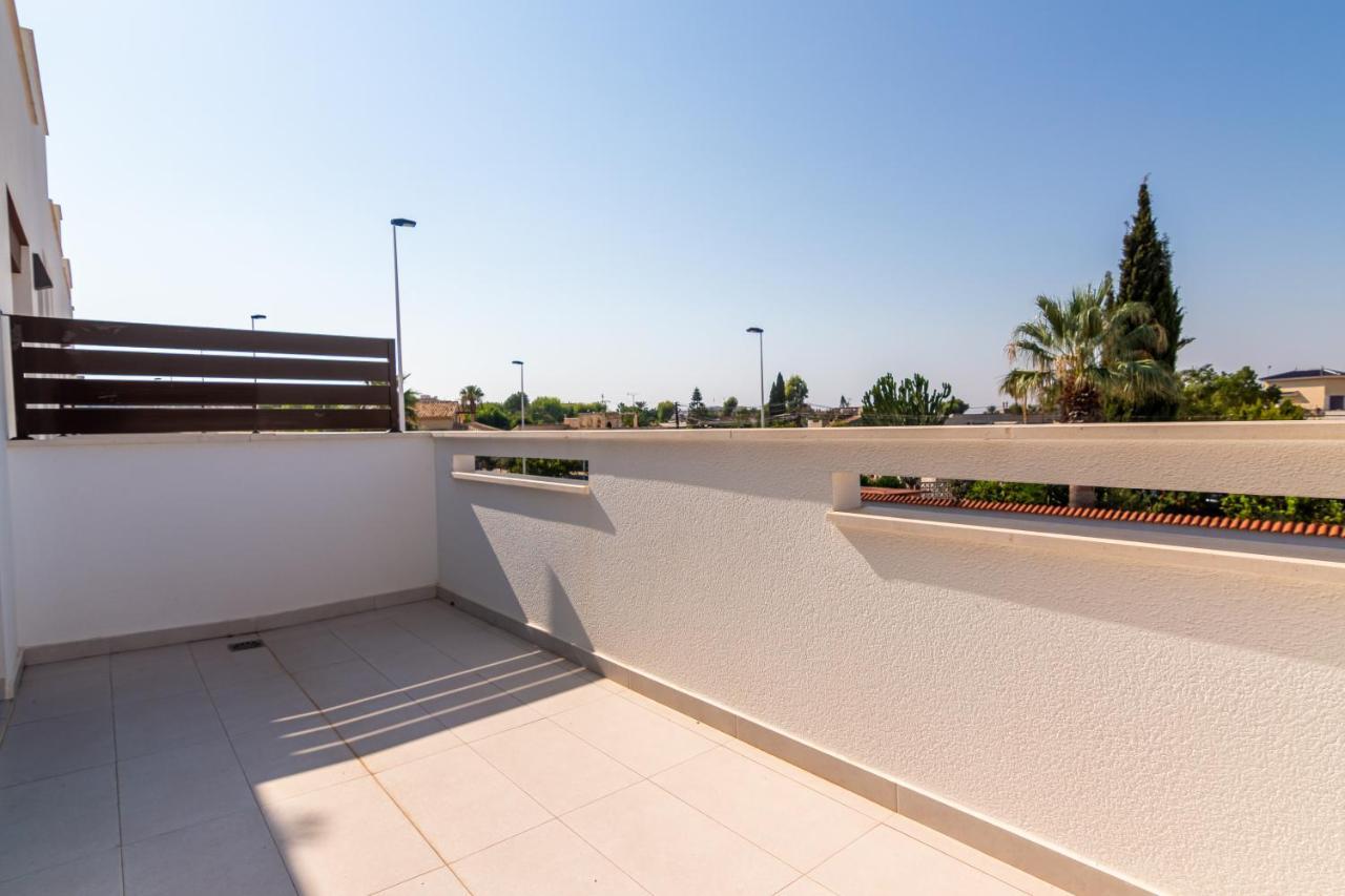 Bahia Homes Torrevieja Bagian luar foto
