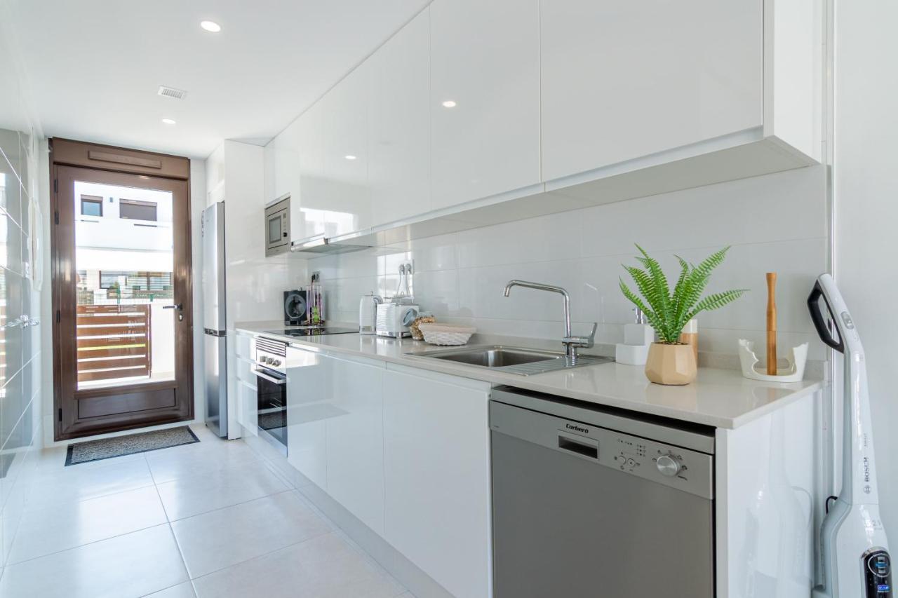 Bahia Homes Torrevieja Bagian luar foto